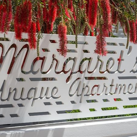Margaret'S Unique Apartment Peran Triovasalos Kültér fotó